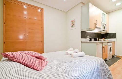 Gran Via Suites Madrid Esterno foto
